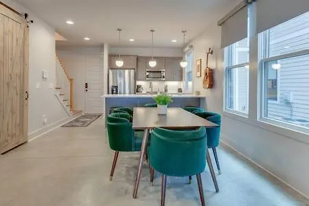 Spacious Luxury Twin Homes, Walk To Everything! ناشفيل الولايات المتحدة الأمريكية