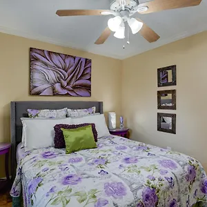 Charming Near Restaurants And Bars! Nashville